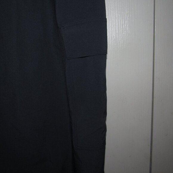 LIVI for Lane Bryant Navy Drawstring Cargo Pants • 26/28 • Plus‑Size Athleisure - Picture 4 of 8